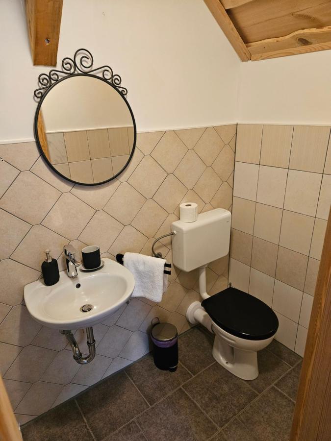 Koca Na Talezu Hotel Bled Ngoại thất bức ảnh